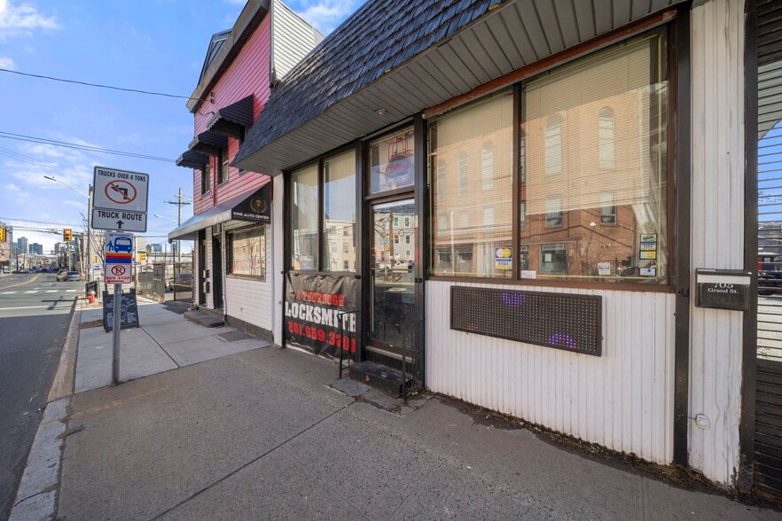 More Photos Of , Jersey City Land For Sale