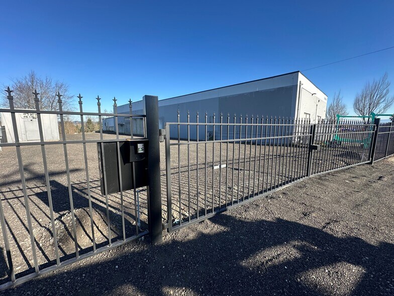 More Photos Of 3931 Columbia Blvd, Portland Land For Lease