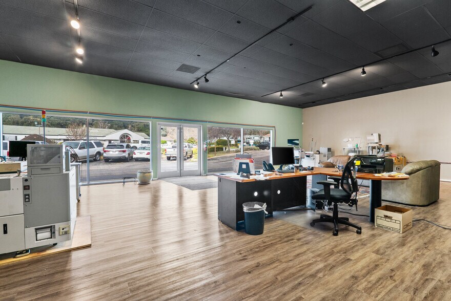 More Photos Of 5346 Scotts Valley Dr, Scotts Valley Auto Repair For Lease