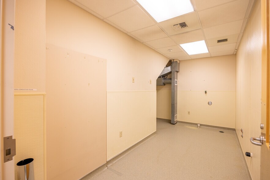 More Photos Of 811 Georgiana St, Port Angeles Medical For Sale