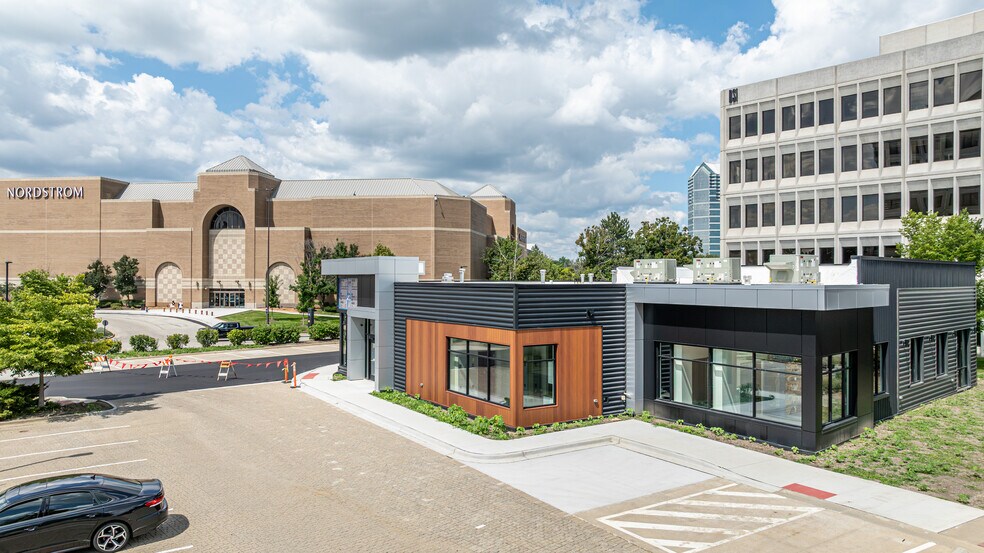 More Photos Of 1180 Harger Rd, Oak Brook General Retail For Lease