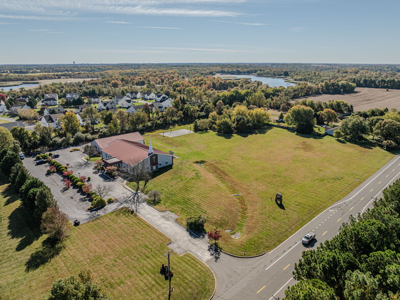 More Photos Of 2744 Red Lion Rd, Bear Religious Facility For Lease
