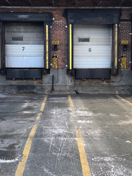 Primary Photo Of 71 Fuller Rd, Albany General Retail For Lease