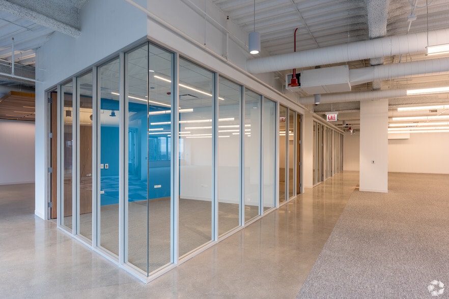 Photo of 17th Floor Ste 1700