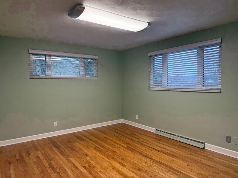 More Photos Of 3122 Carson Ave, Murrysville Office For Lease