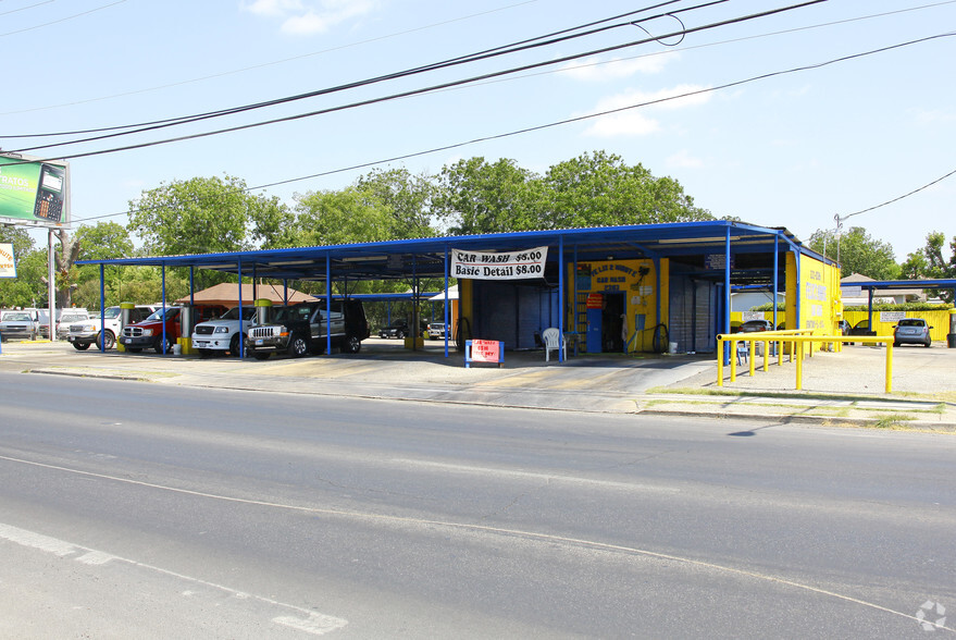 Primary Photo Of 2203 W Commerce St, San Antonio Carwash For Sale