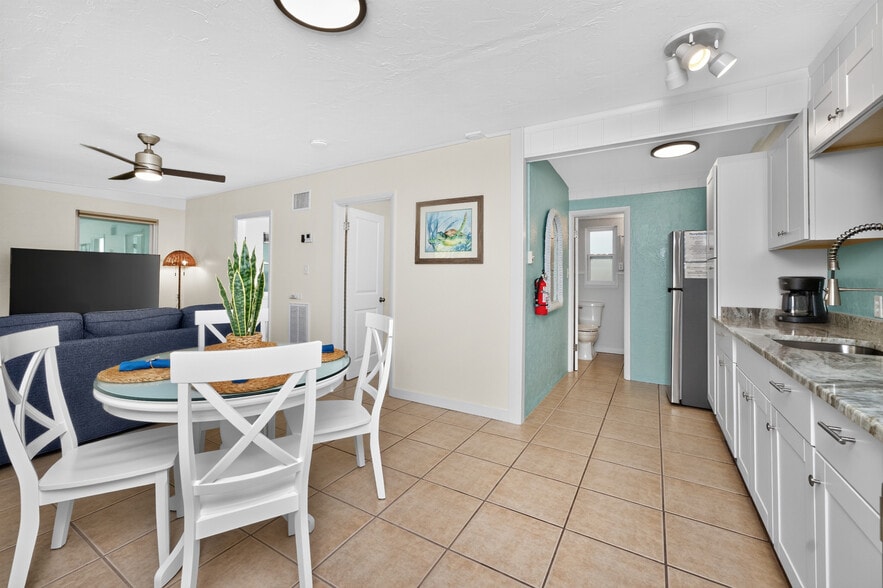 More Photos Of 1130 Gulf Blvd, Englewood Apartments For Sale