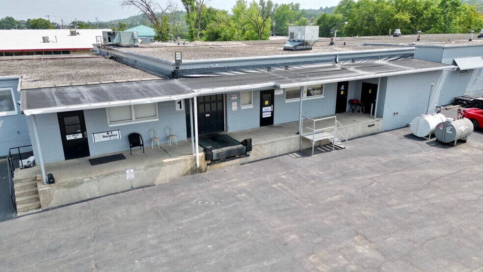 More Photos Of 7820 Reading Rd, Cincinnati Warehouse For Lease