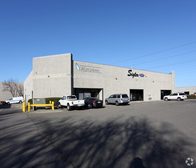 More Photos Of 917-945 N Market Blvd, Sacramento Unknown For Lease