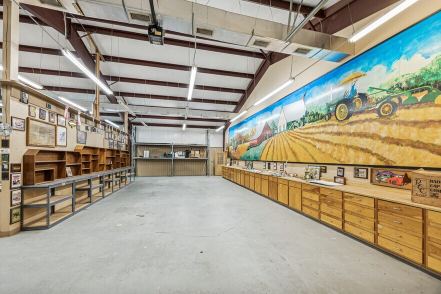 More Photos Of 16372 Highway 6, Navasota Specialty For Sale