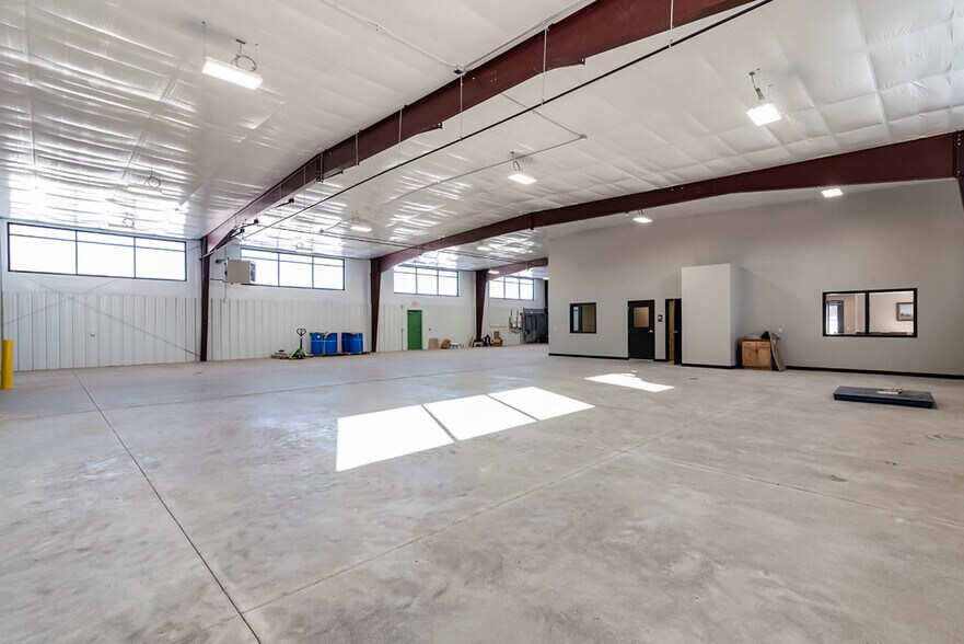 More Photos Of 605 Greenway Ct, Reedsburg Industrial For Sale