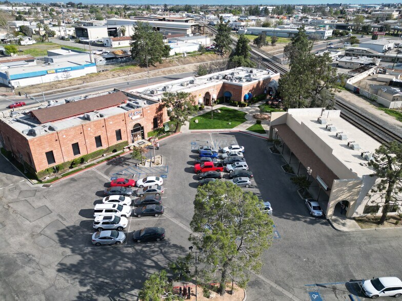 Primary Photo Of 3301 Chester Ave, Bakersfield General Retail For Sale