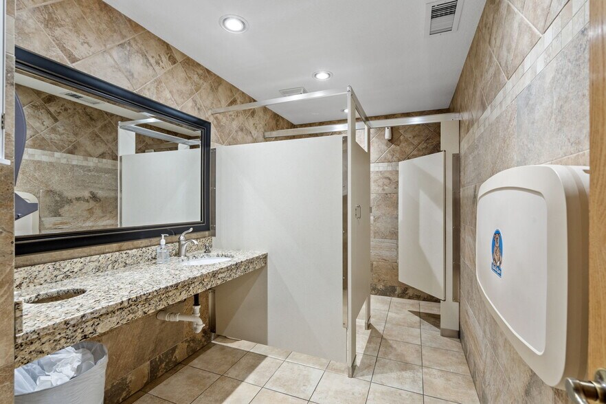 More Photos Of 6206 Lilac Dr N, Brooklyn Center Religious Facility For Sale