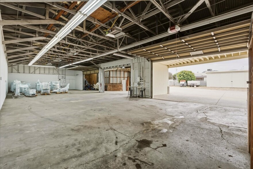 More Photos Of 414 N O St, Lompoc Warehouse For Sale