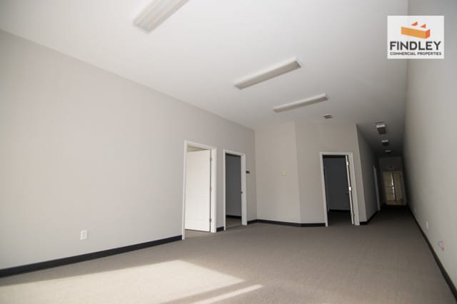 More Photos Of 5306 Palmero Ct, Buford Light Distribution For Lease