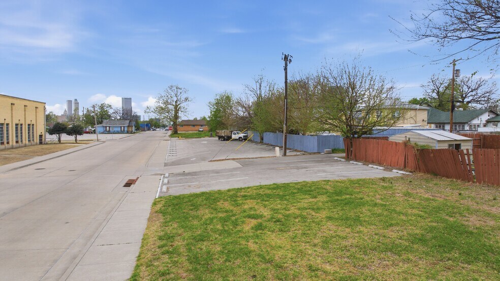 More Photos Of 1915 E 3rd St, Tulsa Religious Facility For Sale