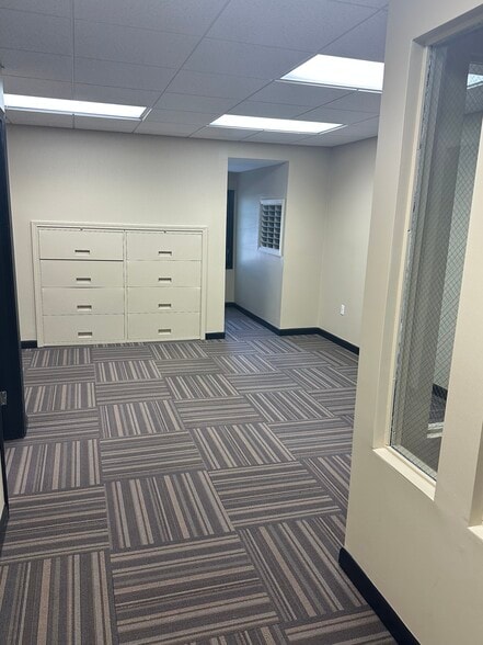 More Photos Of 242 Poplar View Pky, Collierville Medical For Lease