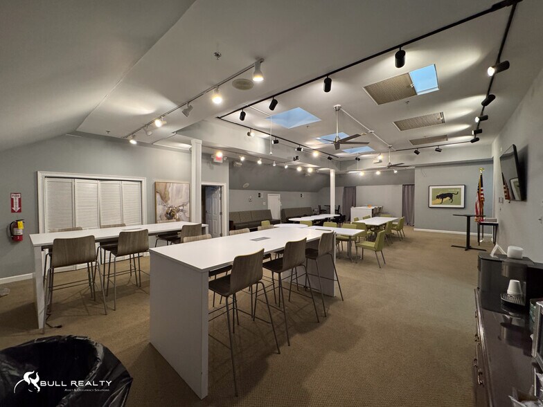More Photos Of 4651 Olde Towne Pky, Marietta Office Residential For Lease