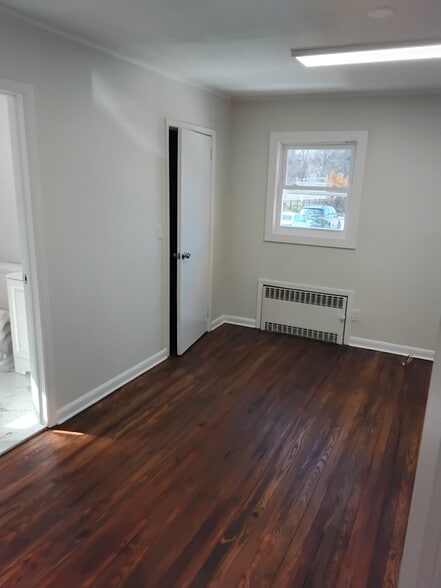 More Photos Of 152 Mountain Ave, Springfield Office For Lease