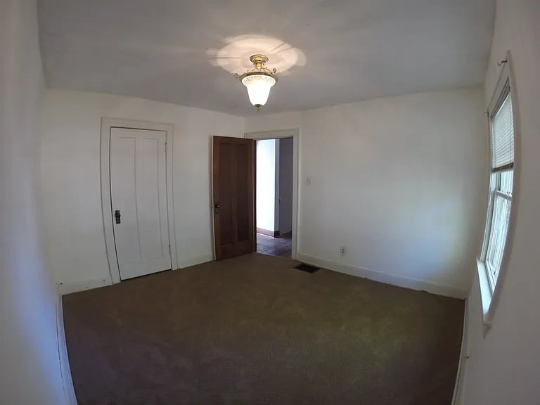 More Photos Of 2546 Neil Ave, Columbus Apartments For Sale