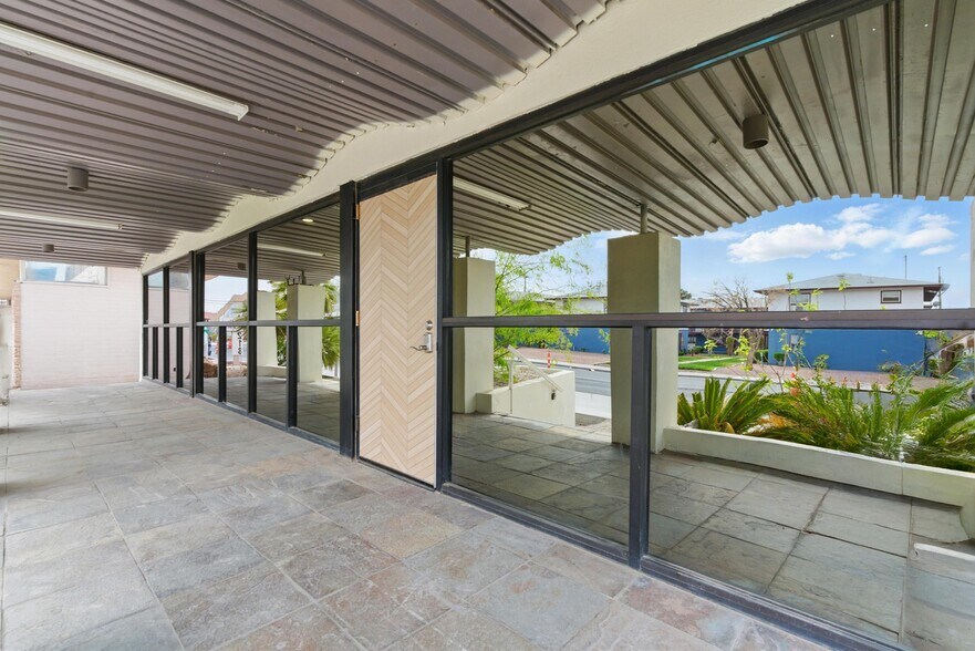 More Photos Of 214 S Maryland Pky, Las Vegas Loft Creative Space For Sale