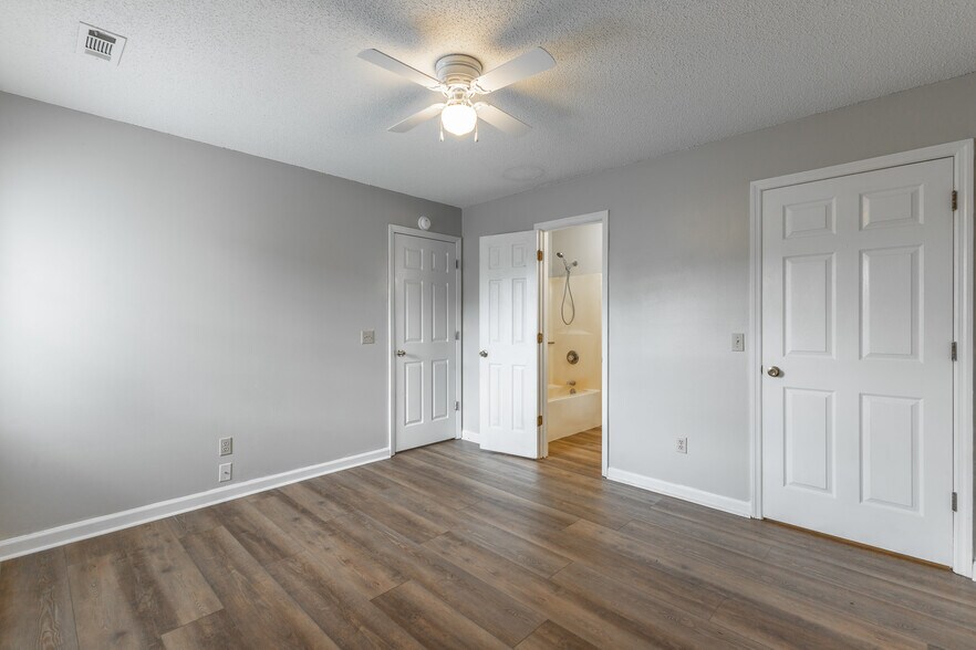 More Photos Of 14 Clara Dr, Ringgold Multifamily For Sale