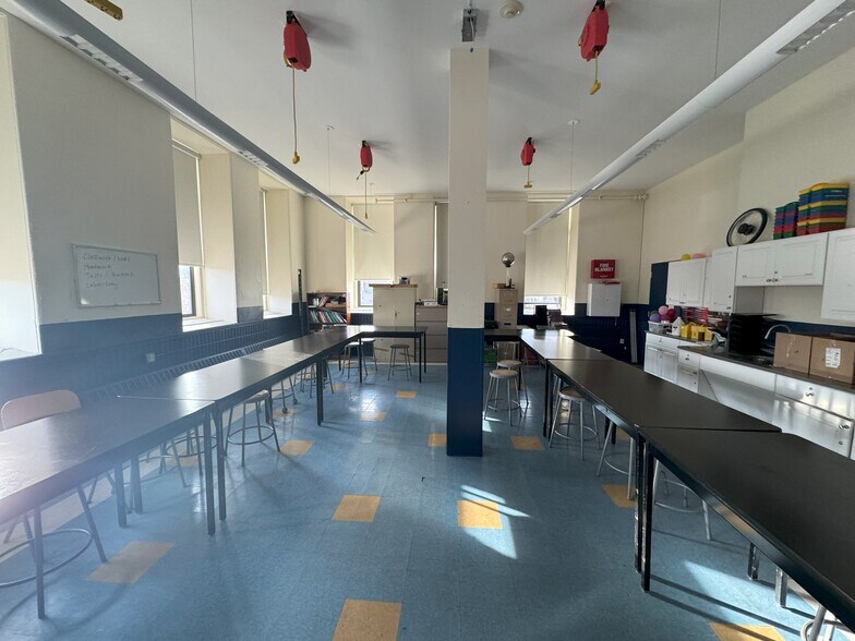 More Photos Of 58 Circuit St, West Roxbury Specialty For Sale