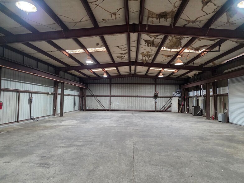More Photos Of 1423 Old Dunbar Rd, West Columbia Warehouse For Sale