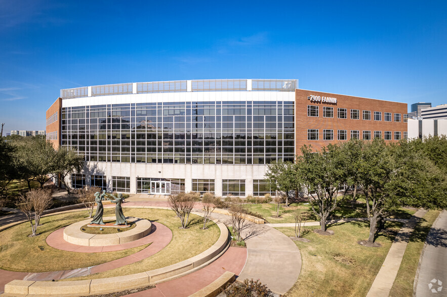 Primary Photo Of 7900 Fannin St, Houston Medical For Lease