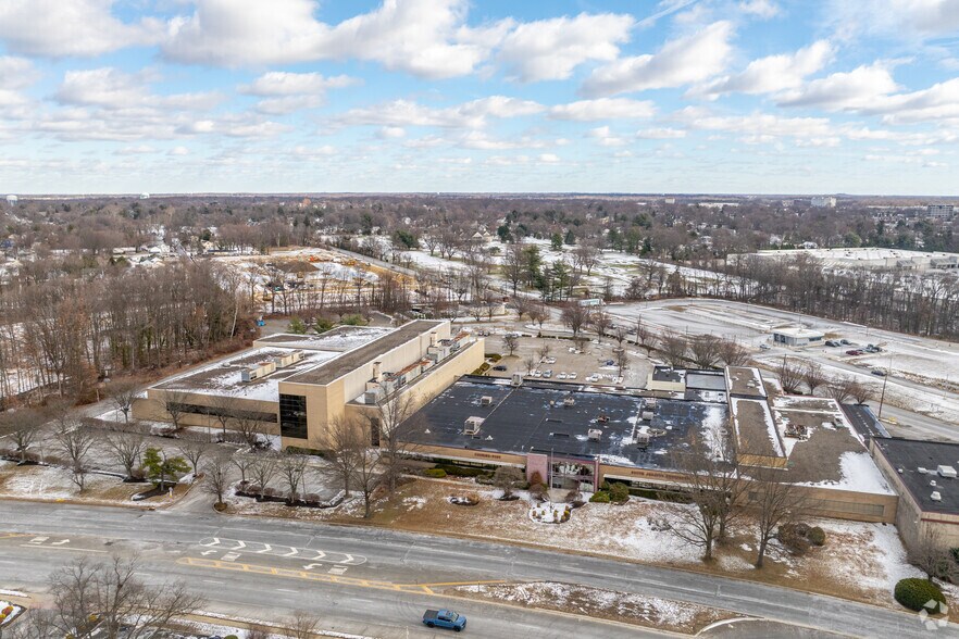 More Photos Of 301 Cuthbert Blvd, Cherry Hill Warehouse For Sale