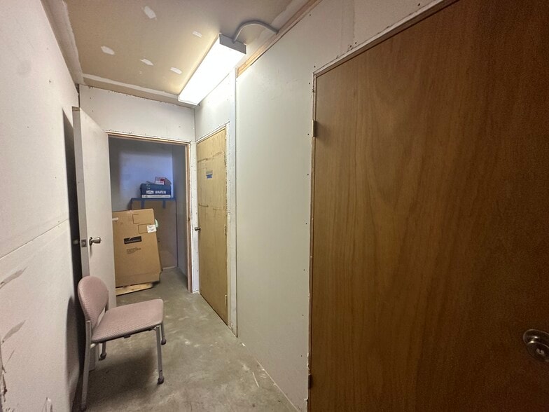 More Photos Of 87-166 Farrington Hwy, Waianae Auto Repair For Sale