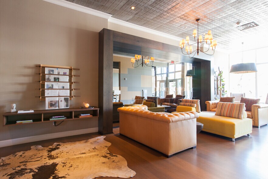 More Photos Of 1420-1428 Main St, Saint Helena Hotel For Sale