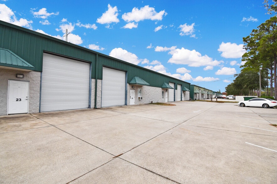 More Photos Of 1761 Dobbs Rd, Saint Augustine Warehouse For Sale