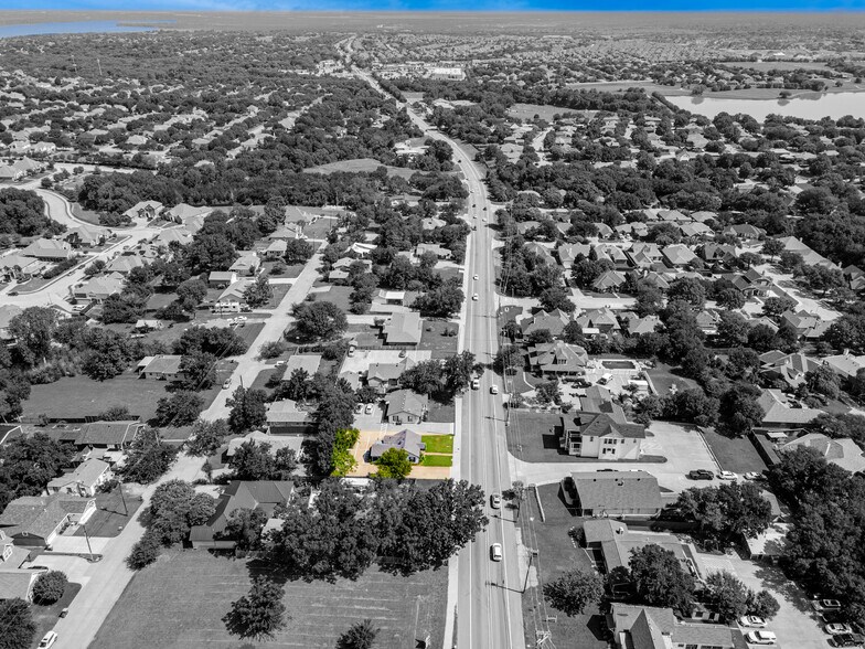 More Photos Of 907 N Goliad Rd, Rockwall Office For Lease