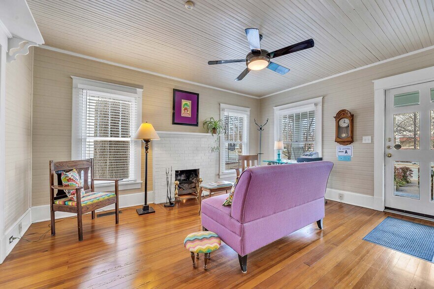 More Photos Of 104 State St, Greensboro Freestanding For Sale