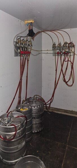 More Photos Of 1401 Texas 16, Graham Restaurant For Sale