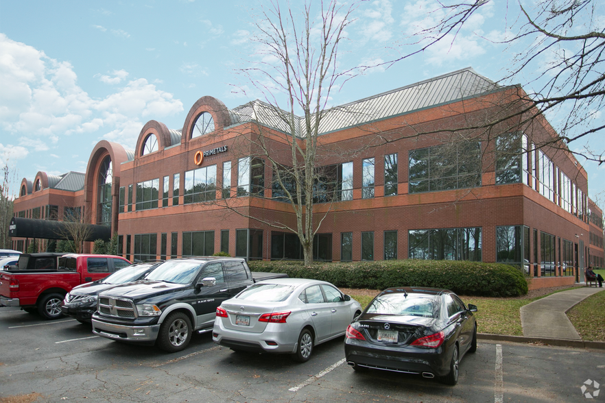 More Photos Of 5895 Windward Pky, Alpharetta Office For Lease