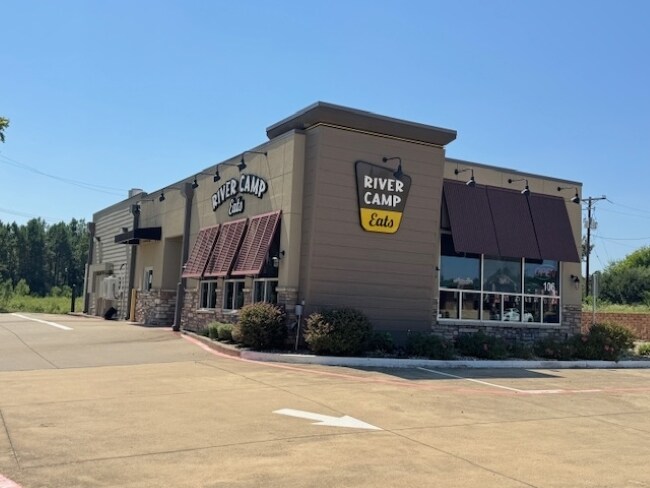 More Photos Of 106 US-80, White Oak Restaurant For Sale