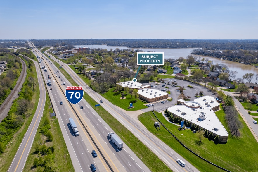 Primary Photo Of 100 Brevco Plz, Lake Saint Louis Medical For Lease