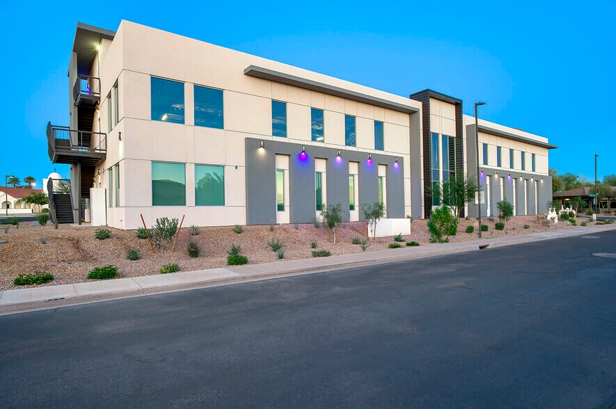 More Photos Of 13980 W Avalon Dr, Goodyear Medical For Lease