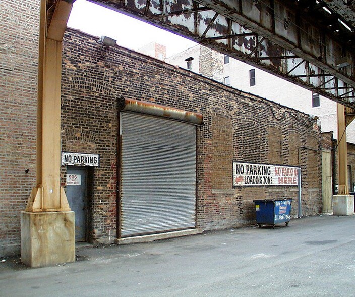 More Photos Of 906-908 S Wabash Ave, Chicago General Retail For Lease