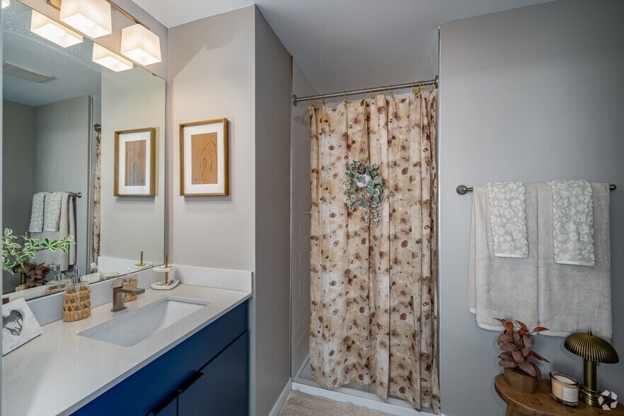 More Photos Of 616 E Washington St, Ann Arbor Apartments For Lease