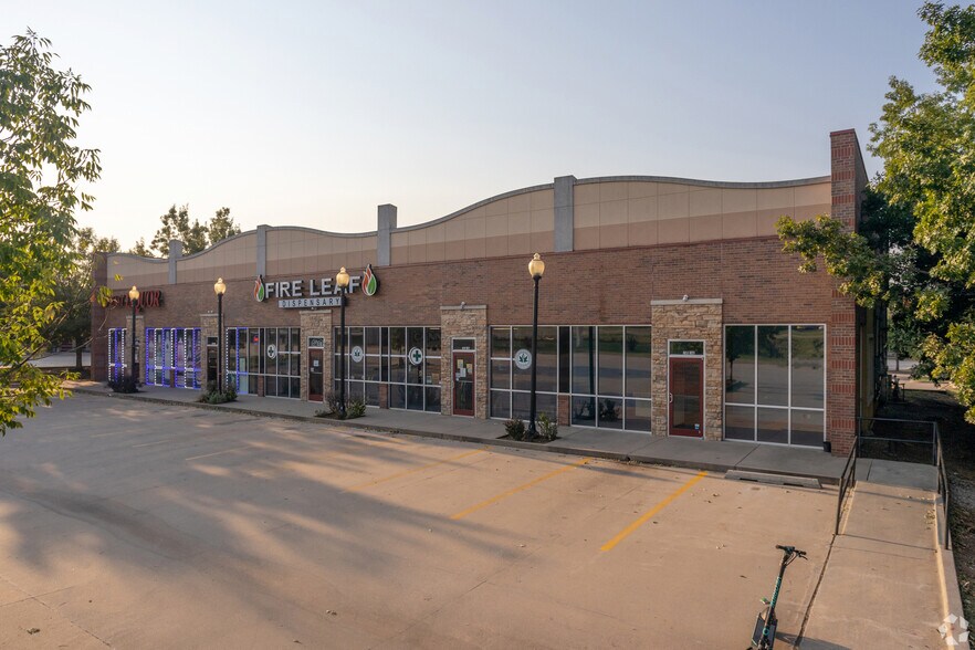 Primary Photo Of 751 Canadian Trails Dr, Norman General Retail For Lease