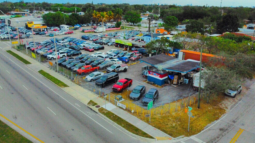 More Photos Of 9301 NW 27th Ave, Miami Auto Dealership For Sale
