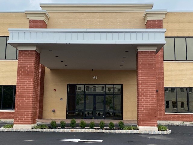 More Photos Of 61 Veronica Ave, Somerset Office For Lease