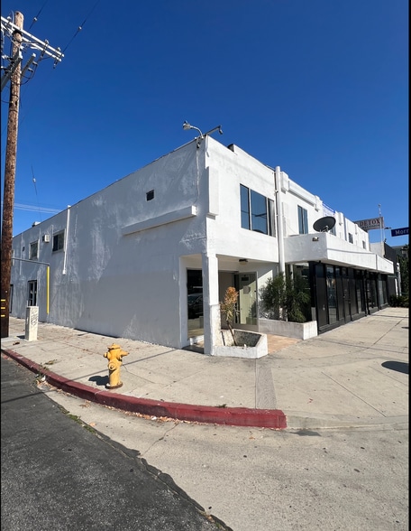 More Photos Of 4944 Vineland Ave, North Hollywood Medical For Lease