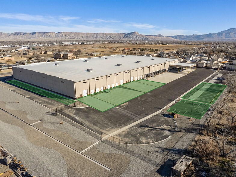 More Photos Of 2825 Riverside Pky, Grand Junction Warehouse For Lease