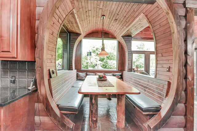 More Photos Of 2003 W Hanover Rd, Hanover Winery Vineyard For Sale