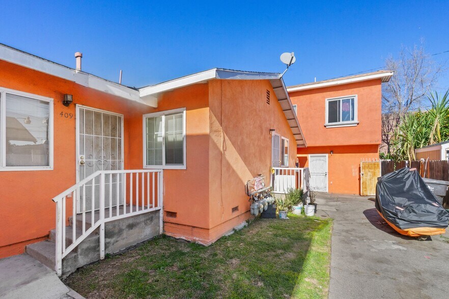 More Photos Of 405-411 1/2 E Esther St, Long Beach Apartments For Sale