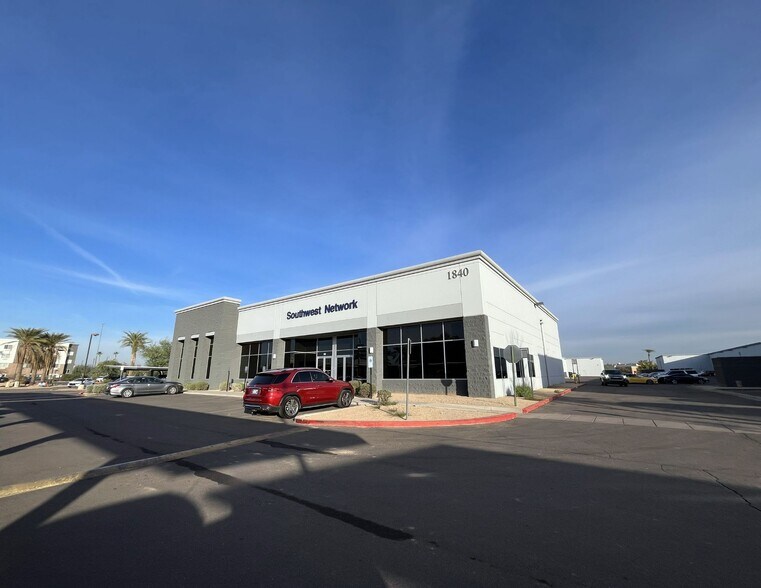 More Photos Of 1830 N 95th Ave, Phoenix Office For Lease